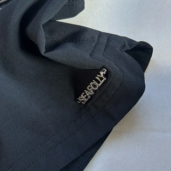 For bundles only - Seafolly swim coverup shorts Black / White XS - Picture 3 of 4